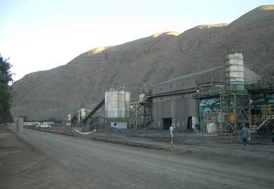 写真2. Atacama Kozan：選鉱場外観